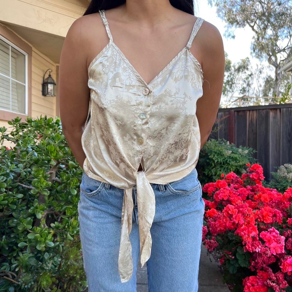 tie front button up satin crop top